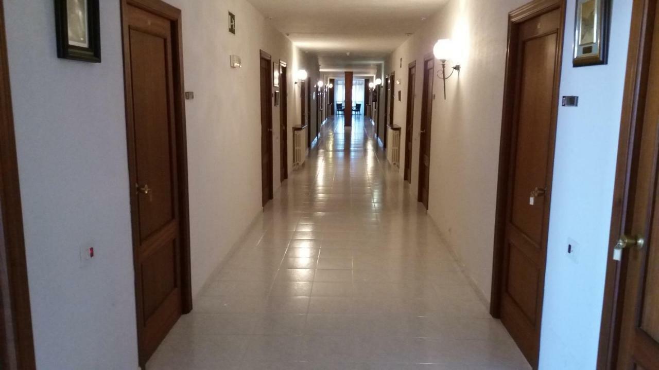 Centro San Viator Valladolid Exterior foto