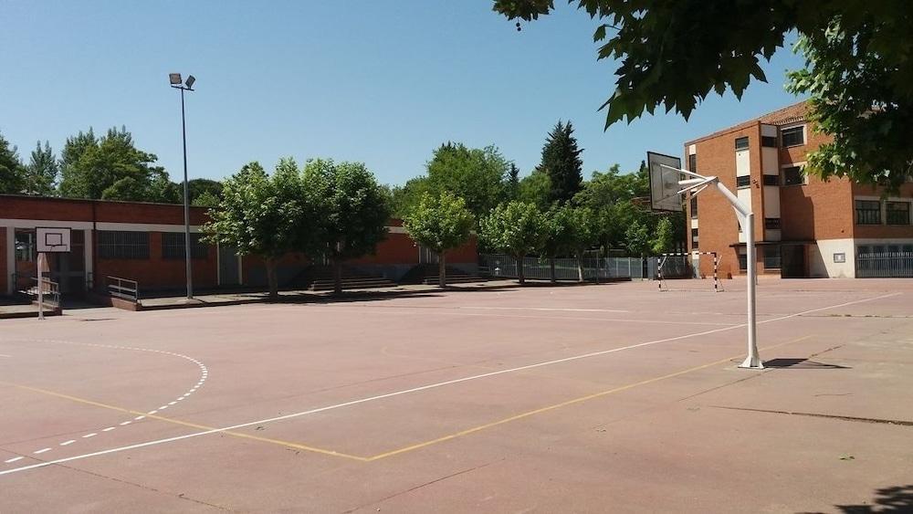 Centro San Viator Valladolid Exterior foto